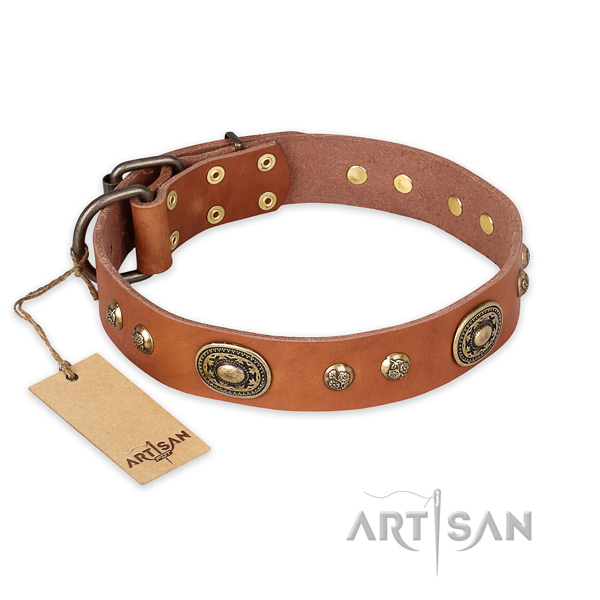 Top notch full grain natural leather dog collar for easy wearing